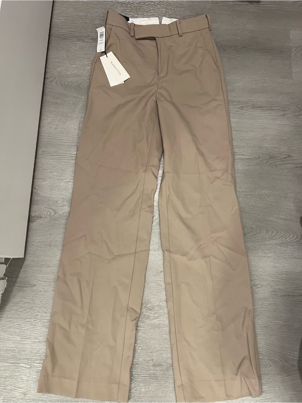 Aritzia Babaton Agency Pants